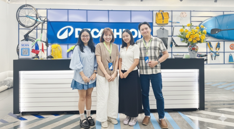 Seongon và khách hàng Decathlon